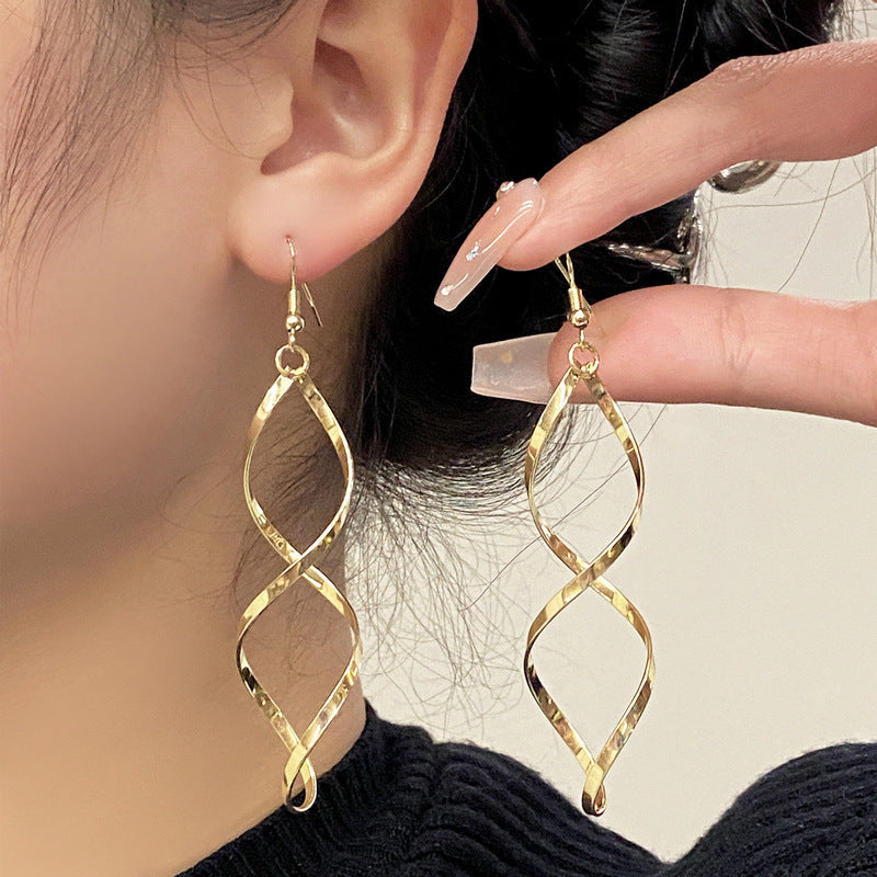 Pendientes Colgantes Espiral | Oro