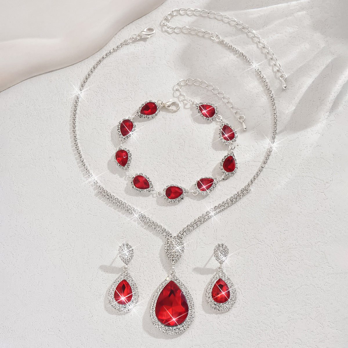 Thalira Bloodwynne Conjunto de Joyas | Oro Blanco