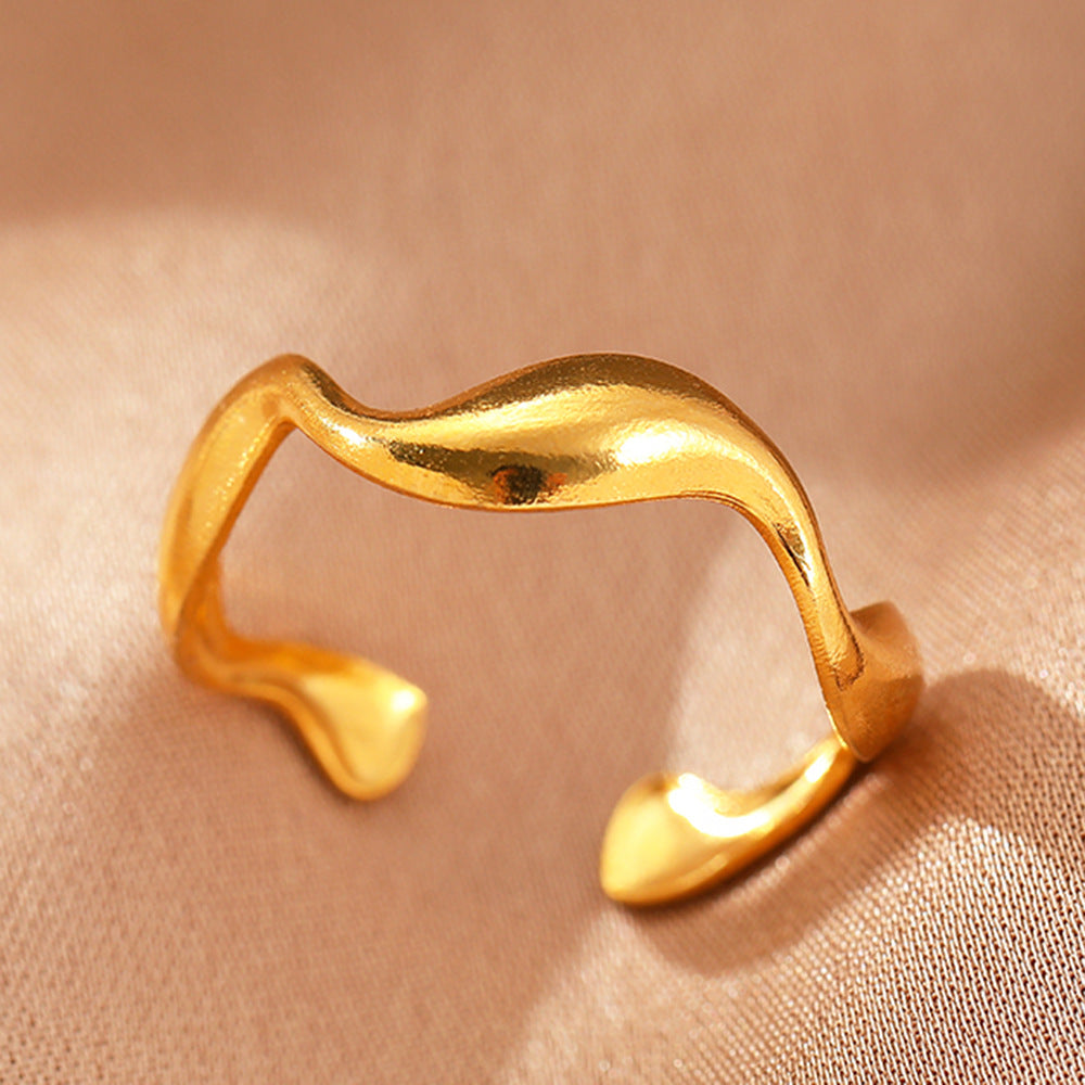 Anillo Elyra Smooth Flow | Oro