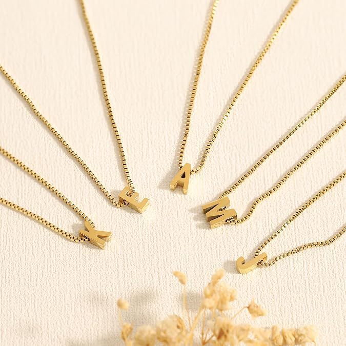 Collar inicial de carta de amor | Oro