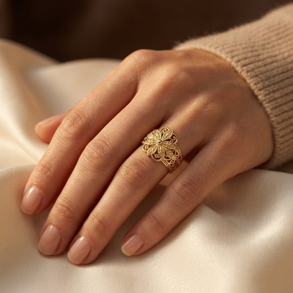 Anillo de Flores Inspirado en Vintage | Oro