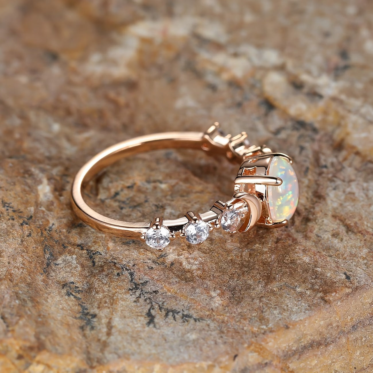 Anillo Media Luna de Ópalo | Oro Rosa