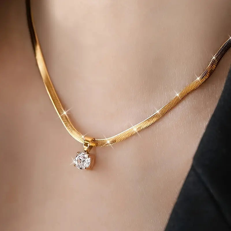 Collar Elegante con Colgante de Rhinestone | Oro
