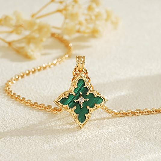 Collar con Colgante de Trébol Esmeralda | Guld