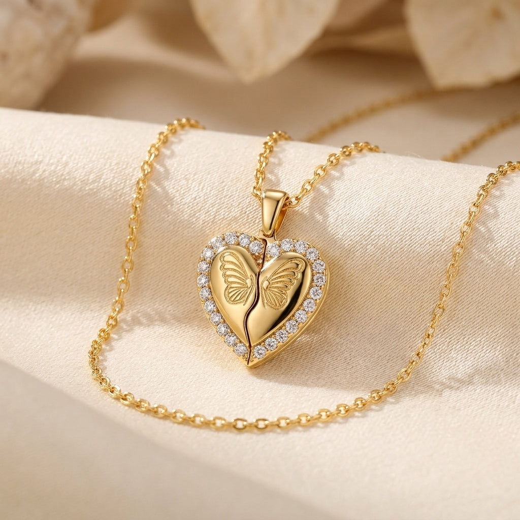 Collar de Corazón de Mariposa | Oro