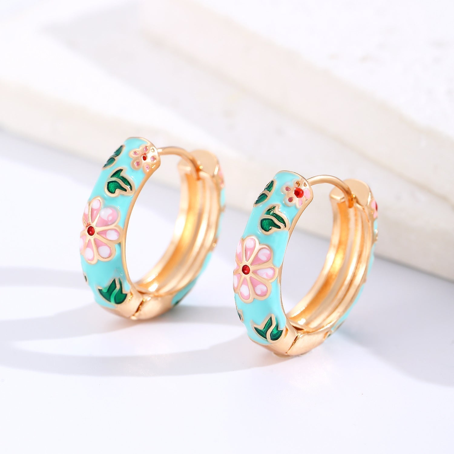 Pendientes de Aro con Flores Coloridas | Oro
