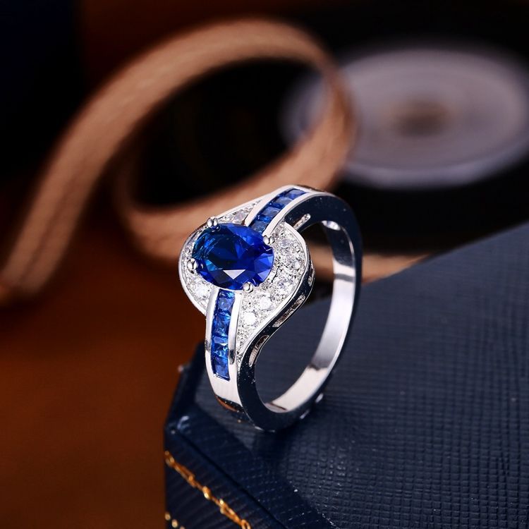 Anillo de Flujo de Zafiro | Oro Blanco