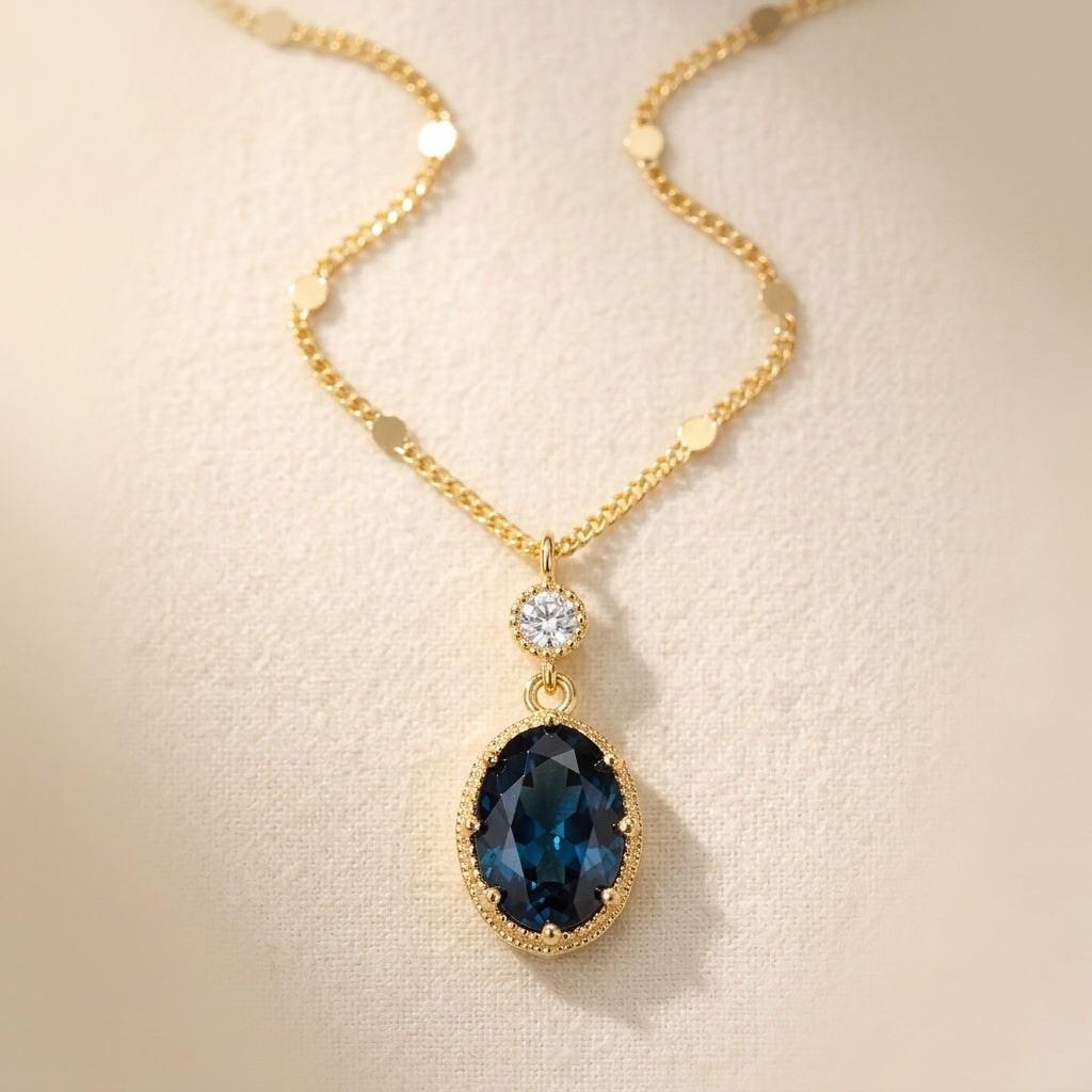 Collar Thessia Lunebray | Oro