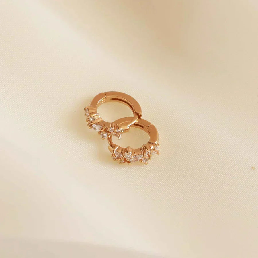 Aros Huggies de Cristales | Oro