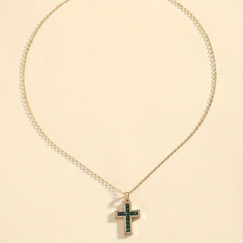 Collar con Colgante de Cruz Esmeralda Solene | Guld