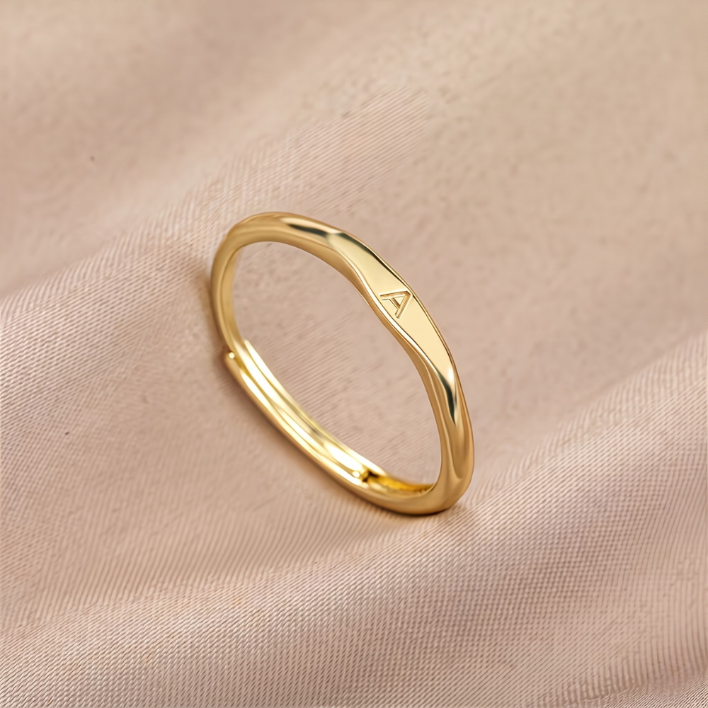 Anillo Elara Letra | Oro