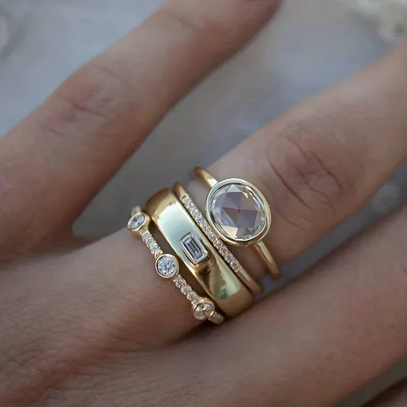 Conjunto de Anillos Vintage de Oro y Circonita | Oro