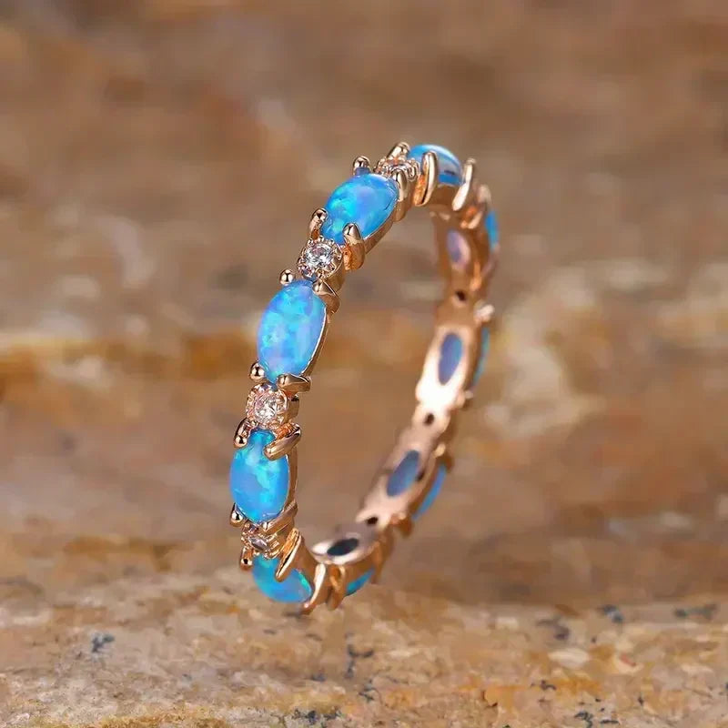 Anillo de Ópalo Azul Elegante | Oro