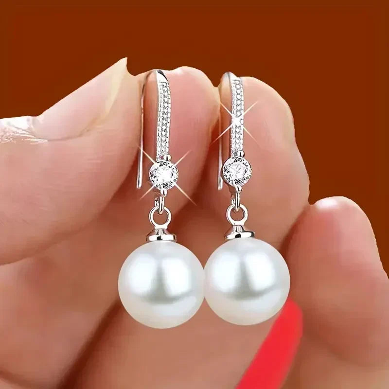 Pendientes de gota de perlas de circonita brillante | Oro blanco